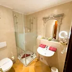 Gropius Hotell 4*