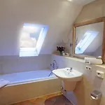 Gropius 4*