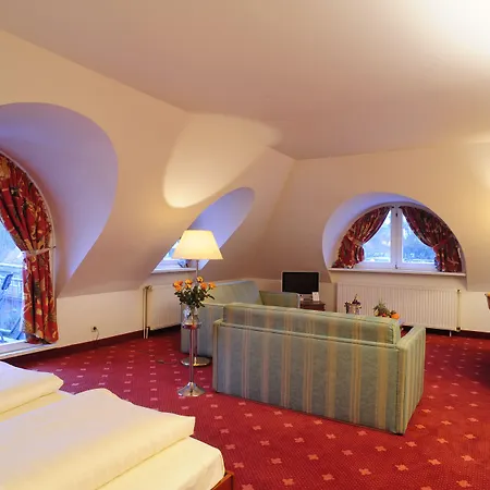 Gropius Hotel 4*